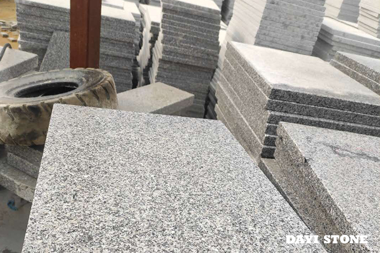 Paving Light Grey Granite G603-10 Top flamed bevelled 2mm others sawn 40x60x3cm wooden case Packing